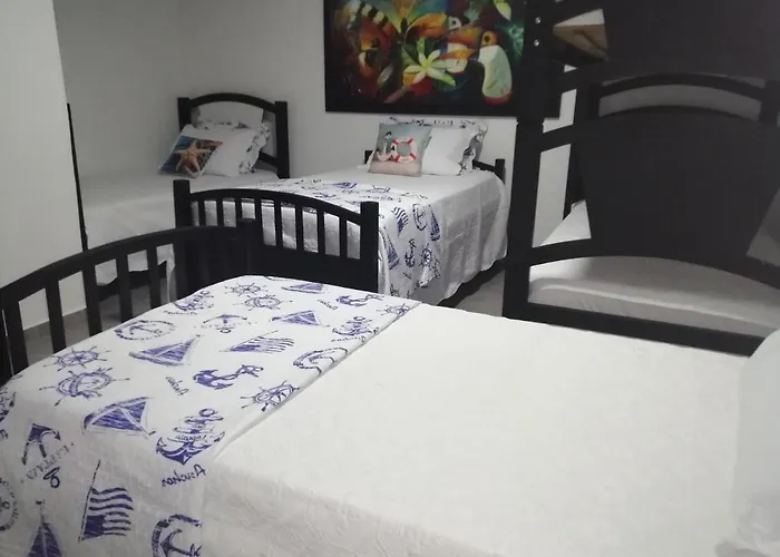 Lenis\'S House